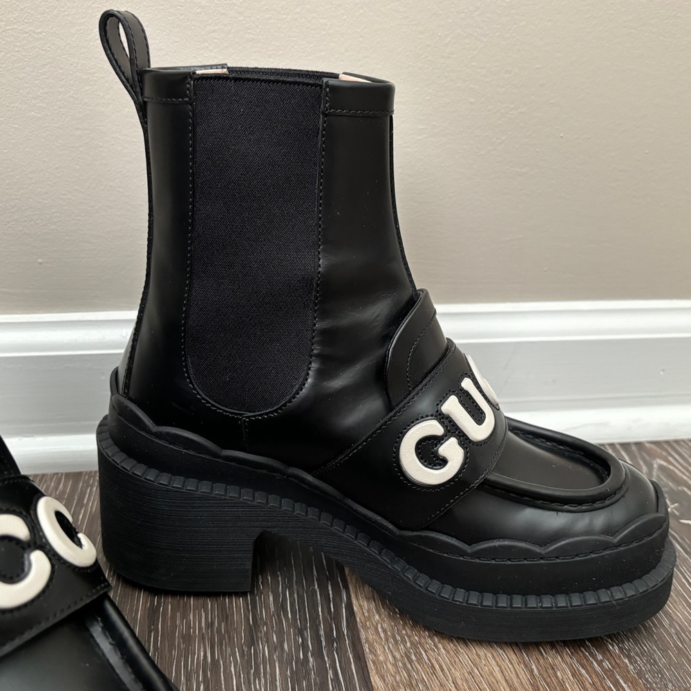 SOLD❗️Gucci logo boots, 36 - Picture 9 of 10